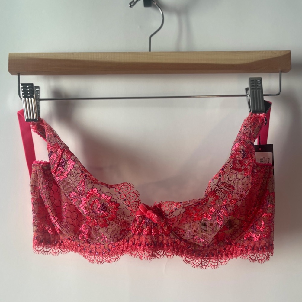 NWT Dita Von Teese Evelina Underwire Bra 36E Blood Orange